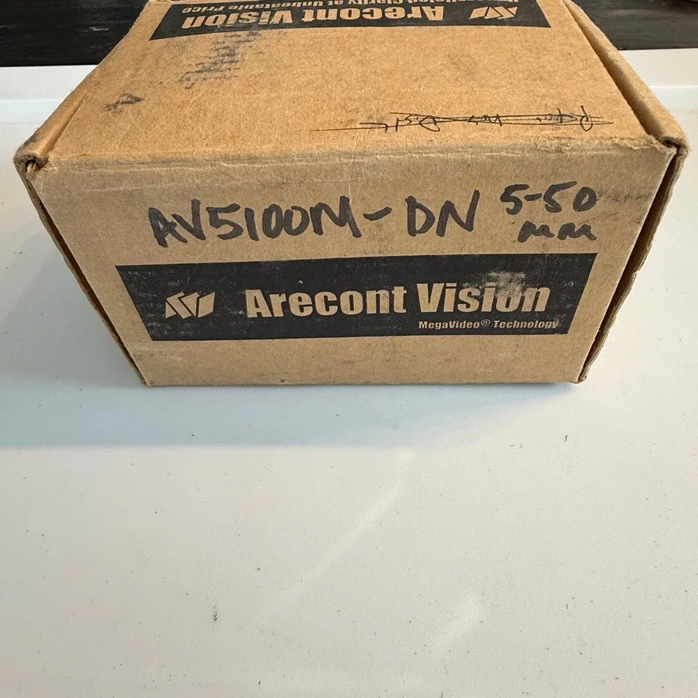 Arecont Vision AV5100M-DN MegaVideo IP Camera Tamron 5-50mm f/1.4 Lens PoE USA